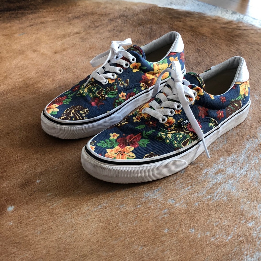 Hawaiian print vans